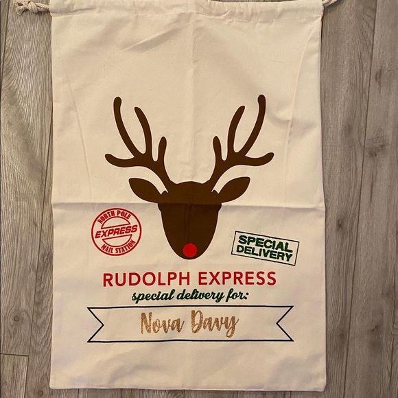 Santa Sacks! - Picture 2 of 3